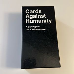 CARDS AGAINST HUMANITY